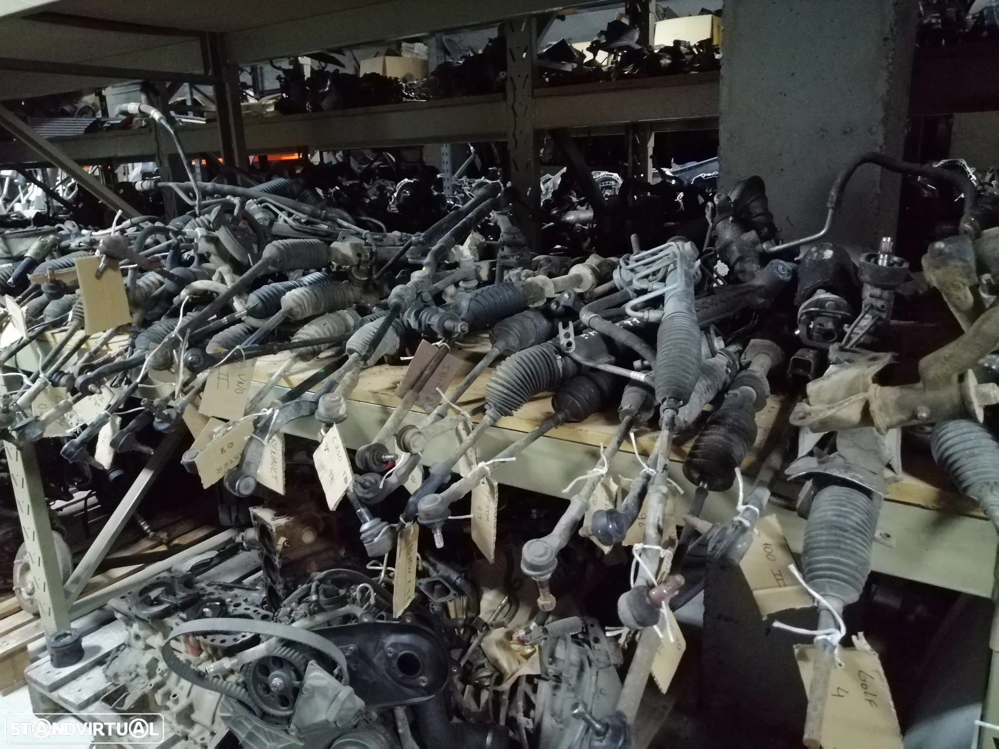 Lote de peças usadas Motor Caixa Alternador Arranque Direção Porta Tampa mala ETC ETC - 2