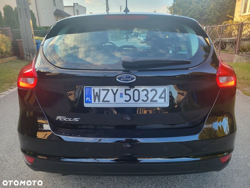 Ford Focus 1.0 EcoBoost Titanium - 4