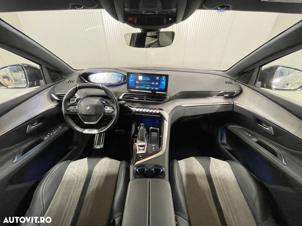 Peugeot 3008 PHEV 300 EAT8 4X4 GT - 8