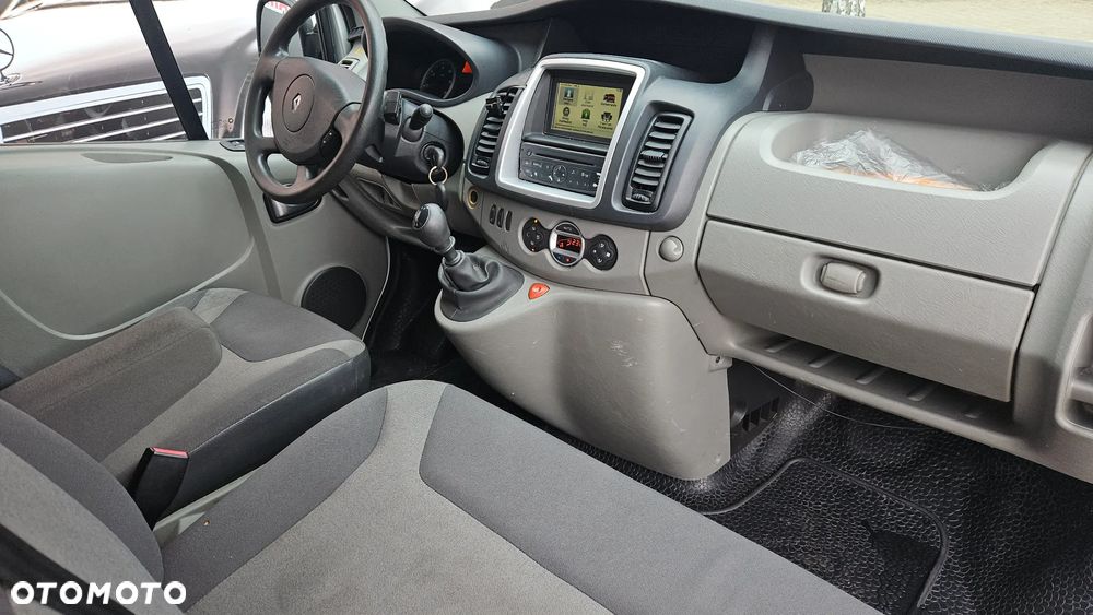 Renault Trafic - 6