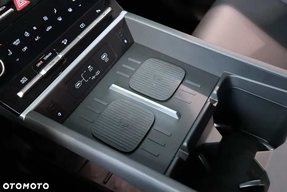 Hyundai Santa Fe 1.6 T-GDI HEV Platinum 4WD 7os - 12