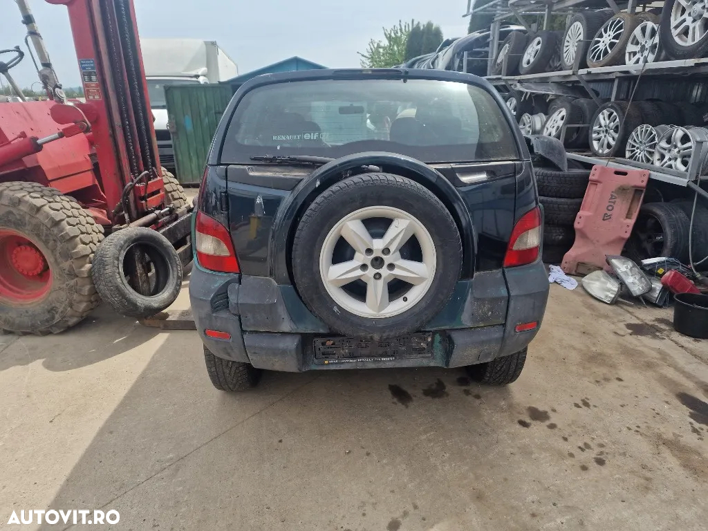 Dezmembrez Renault Megane Scenic RX4 2000 benzina 102KW an 2001 - 6