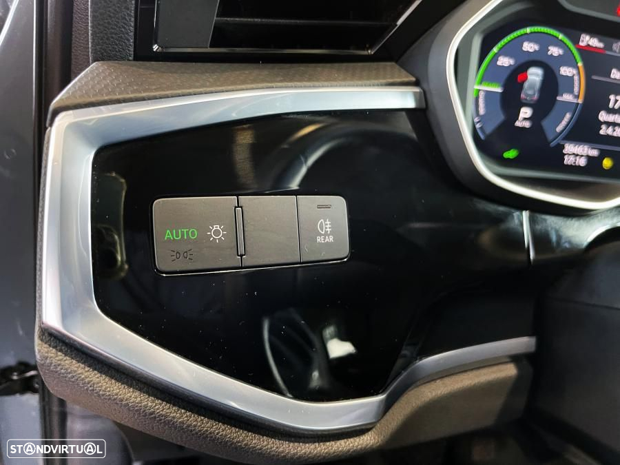 Audi Q3 45 TFSIe S tronic - 15
