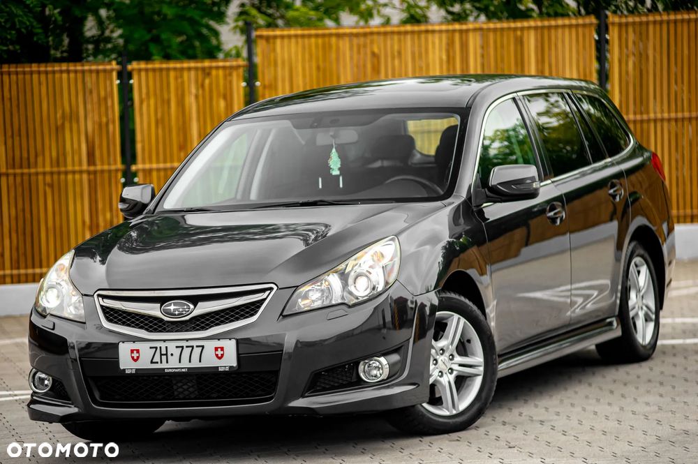 Subaru Legacy 2.5i Lineartronic Sport - 2