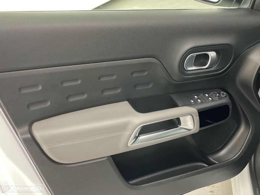 Citroën C5 Aircross 1.6 Hybrid Feel Pack e-EAT8 - 16