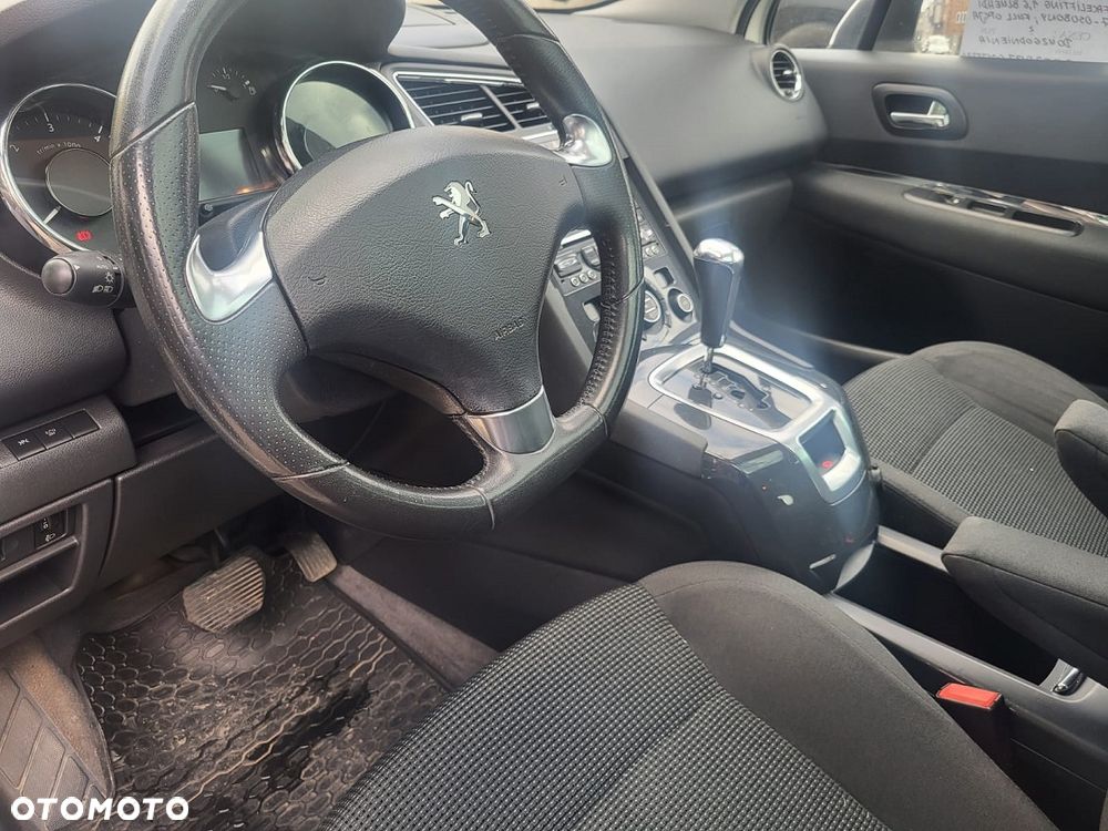 Peugeot 5008 1.6 BlueHDi Style 7os - 2