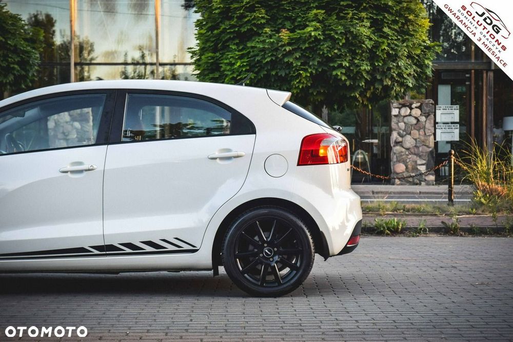 Kia Rio 1.2 Edition 7 - 12