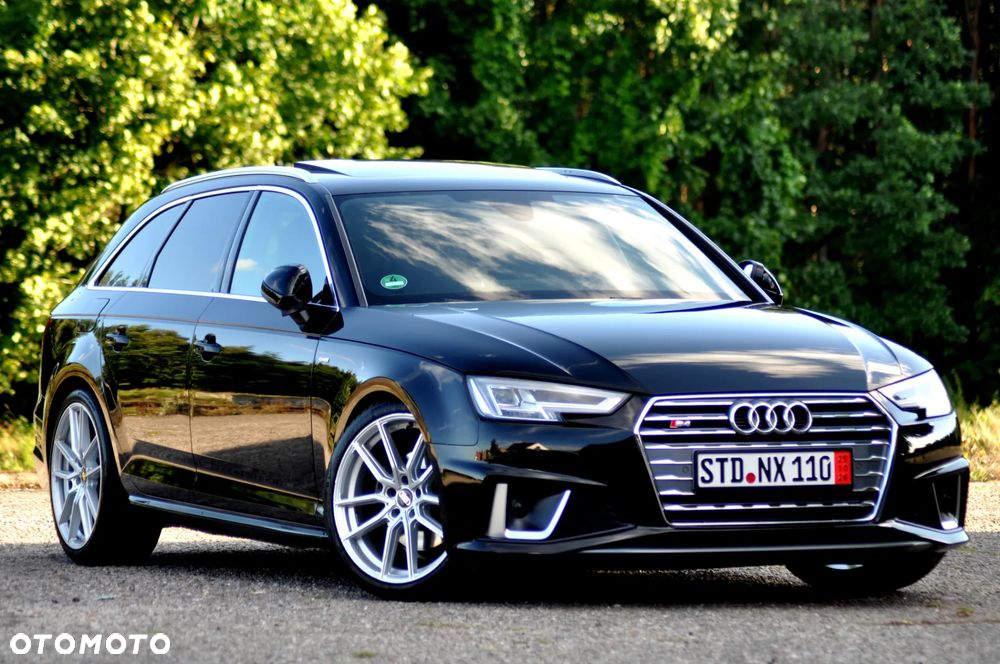 Audi A4 Avant 2.0 TDI S tronic - 2