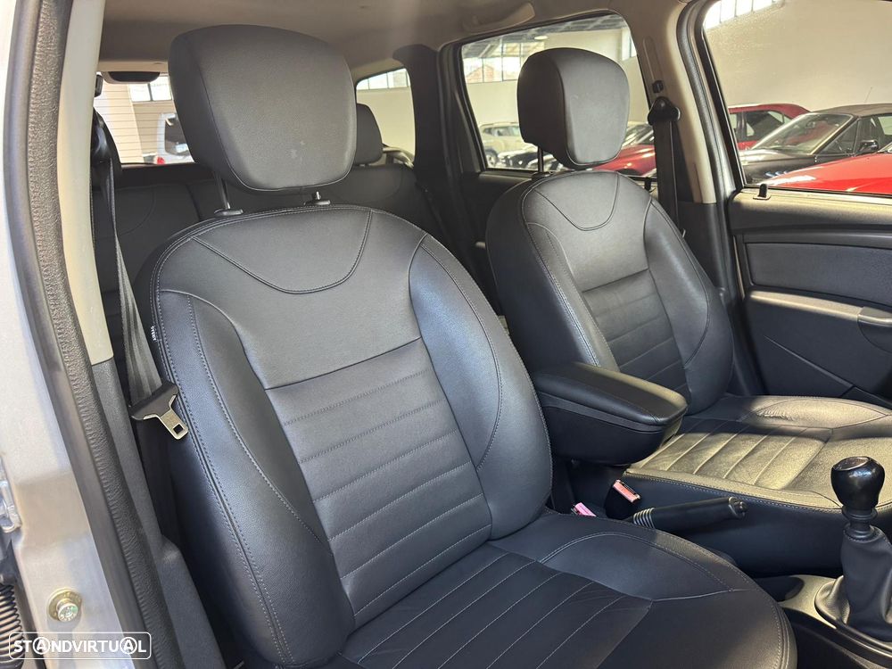 Dacia Duster 1.5 dCi Prestige - 13