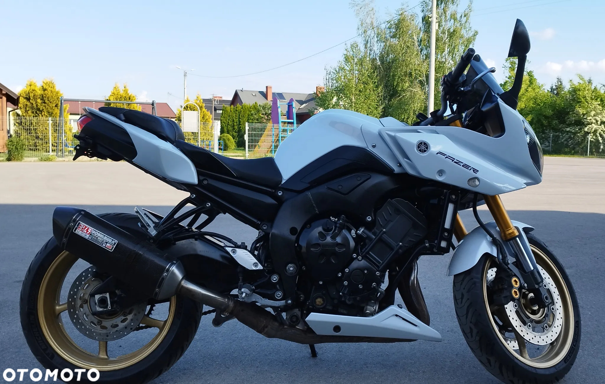 Yamaha FZ8 - 6