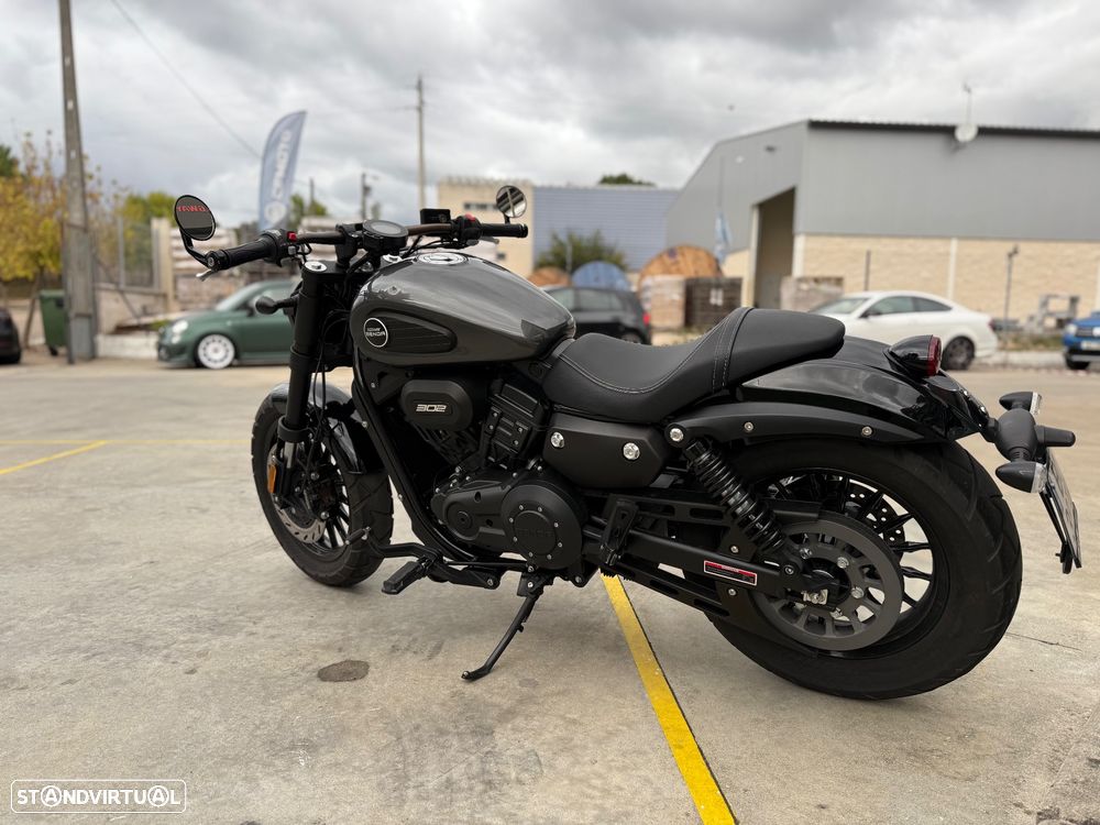 Keeway V302 C V-cruise 300 - 6