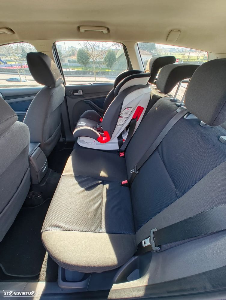 Ford Focus SW 1.4 Trend - 15