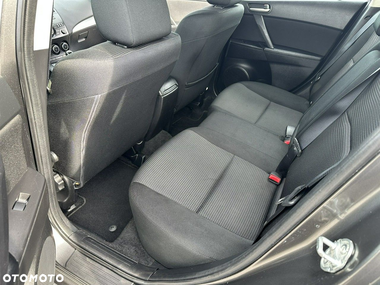 Mazda 3 - 8