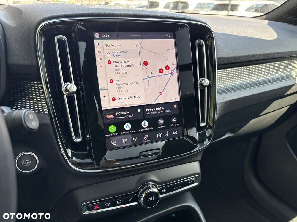 Volvo XC 40 B4 Plus Dark - 23