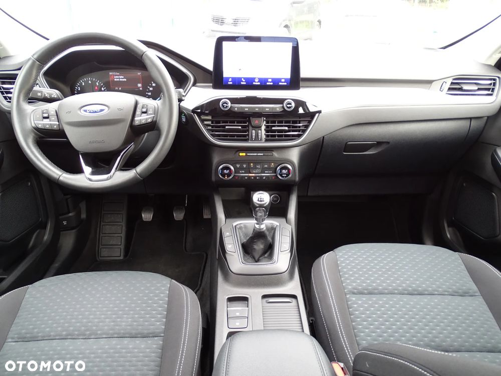 Ford Kuga - 20