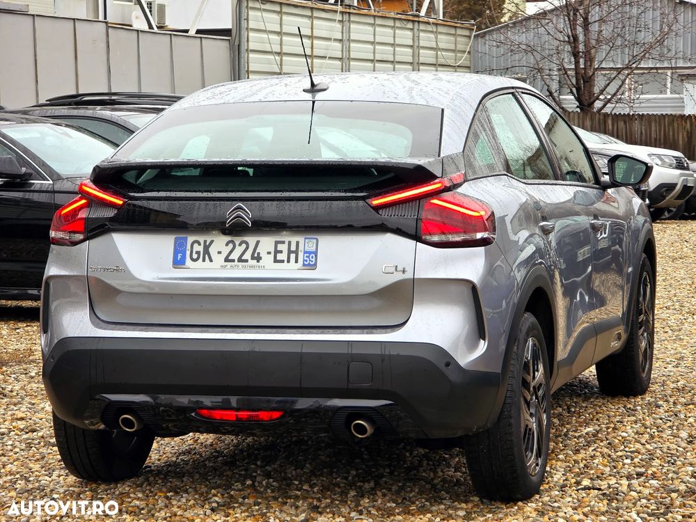 Citroën C4 PureTech 130 Stop&Start EAT8 SHINE - 12