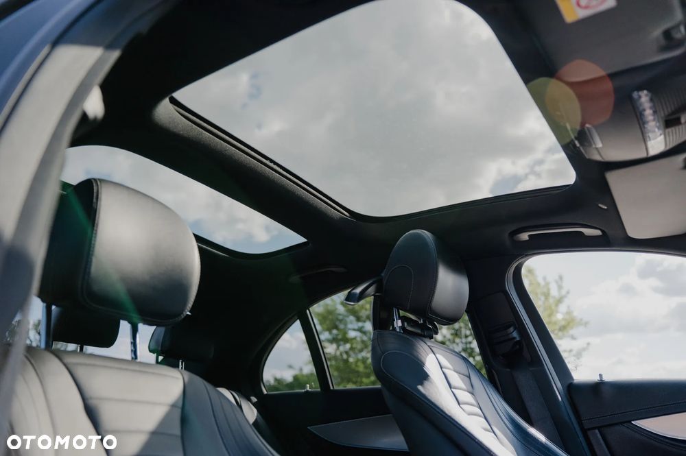 Mercedes-Benz Klasa E 220 d 4-Matic Business Edition 9G-TRONIC - 5