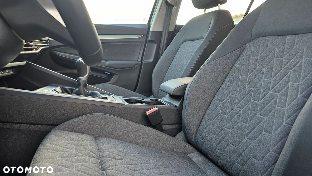 Volkswagen Golf Variant 2.0 TDI Life - 24