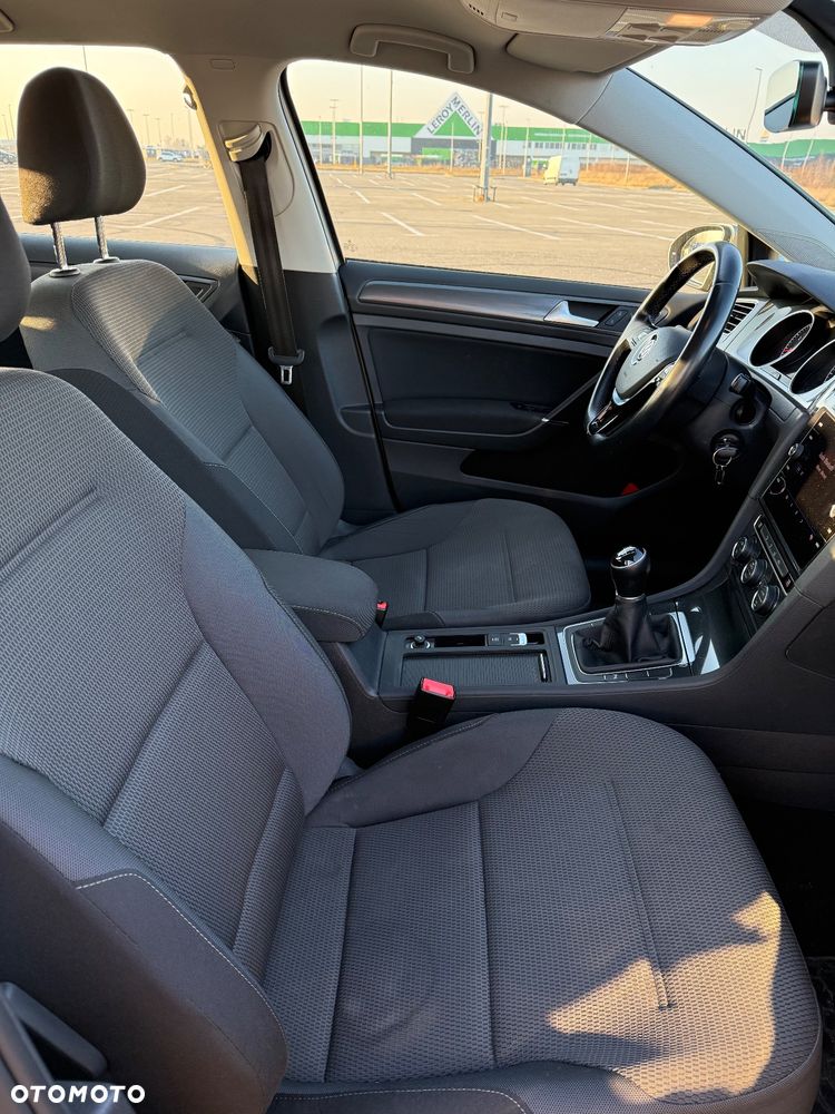 Volkswagen Golf 1.4 TSI BMT Comfortline - 22