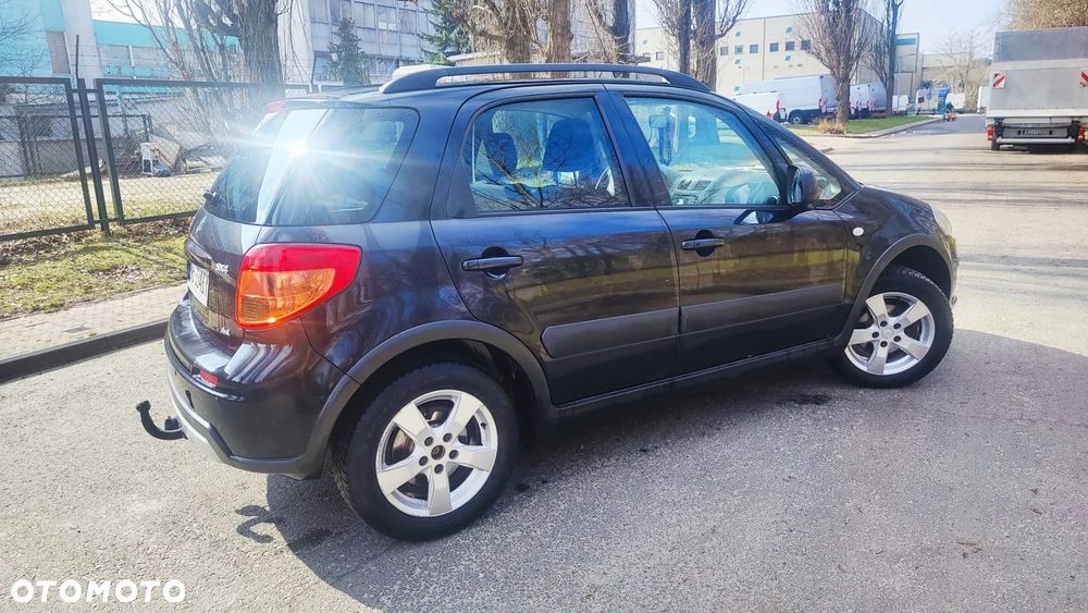 Suzuki SX4 - 12