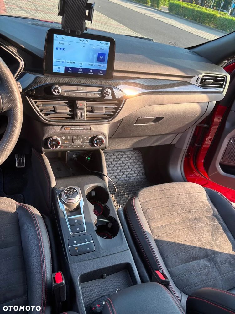 Ford Kuga 2.0 EcoBlue AWD ST-Line X - 23