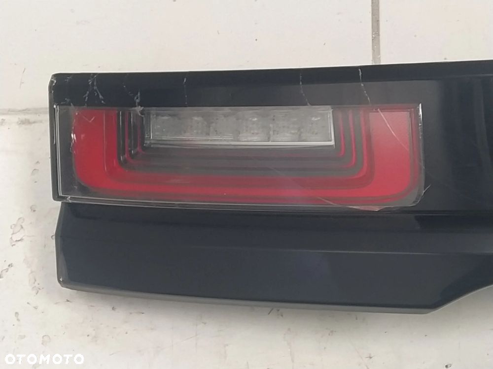 RANGE ROVER VELAR L560 LAMPA TYŁ TYLNA BLENDA ZNACZEK ORYGINAŁ - 7