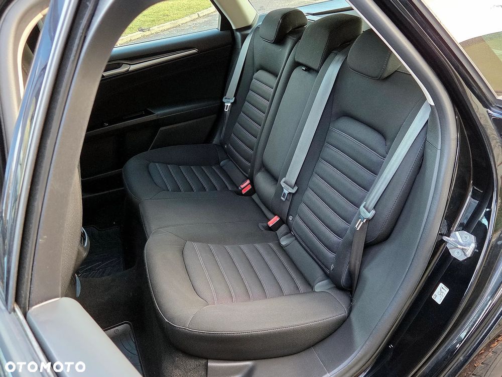 Ford Mondeo 2.0 TDCi STart-Stopp Titanium - 17