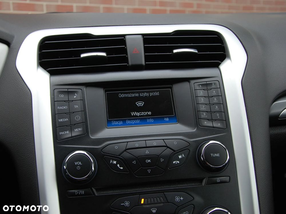 Ford Mondeo 1.5 EcoBoost Silver X (Amb Plus) - 26