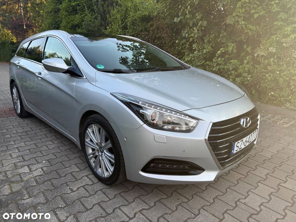 Hyundai i40 Kombi blue 1.7 CRDi DCT Premium - 11