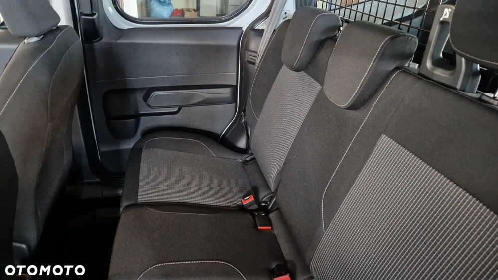 Ford Nowy Courier Kombi 2026 - 15