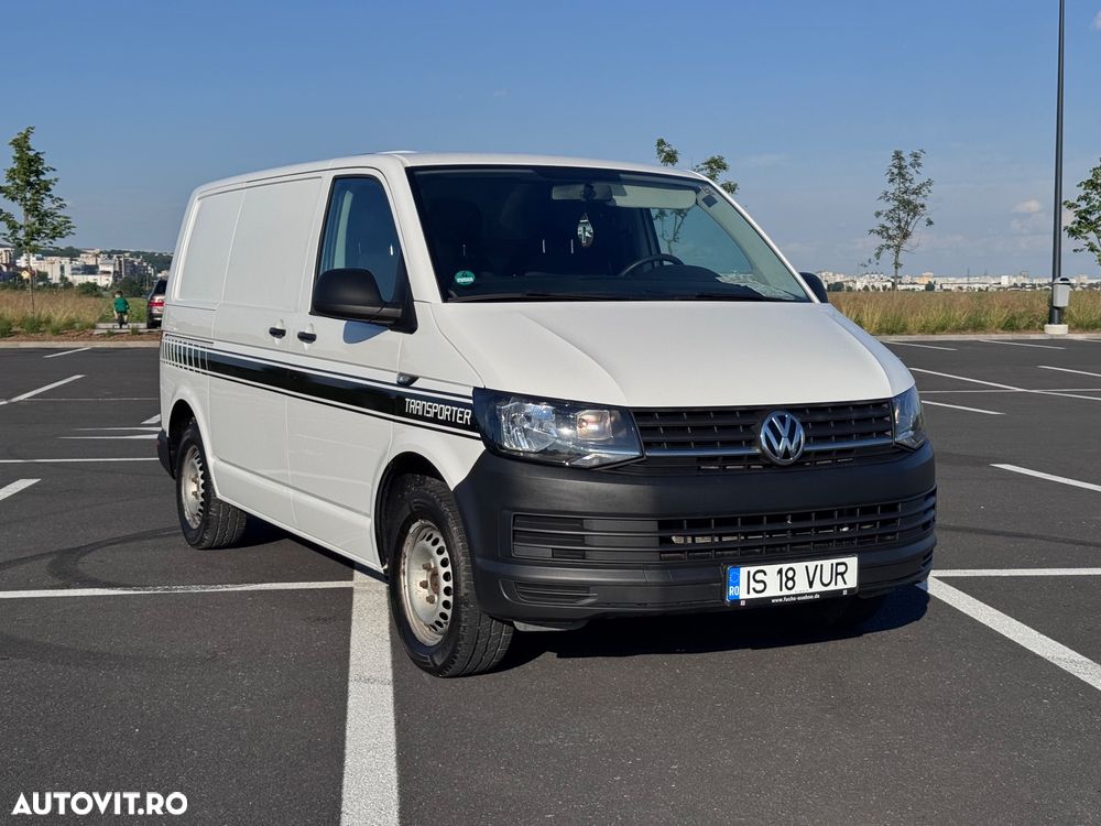 VOLKSWAGEN Transporter