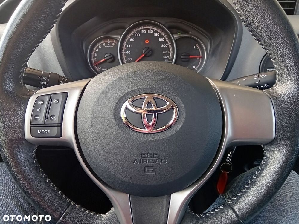 Toyota Yaris 1.33 Active EU6 - 14