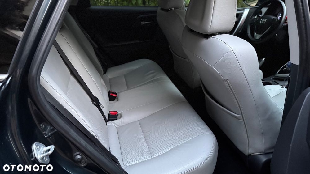 Toyota Auris 1.8 HSD Prestige NAVI - 16