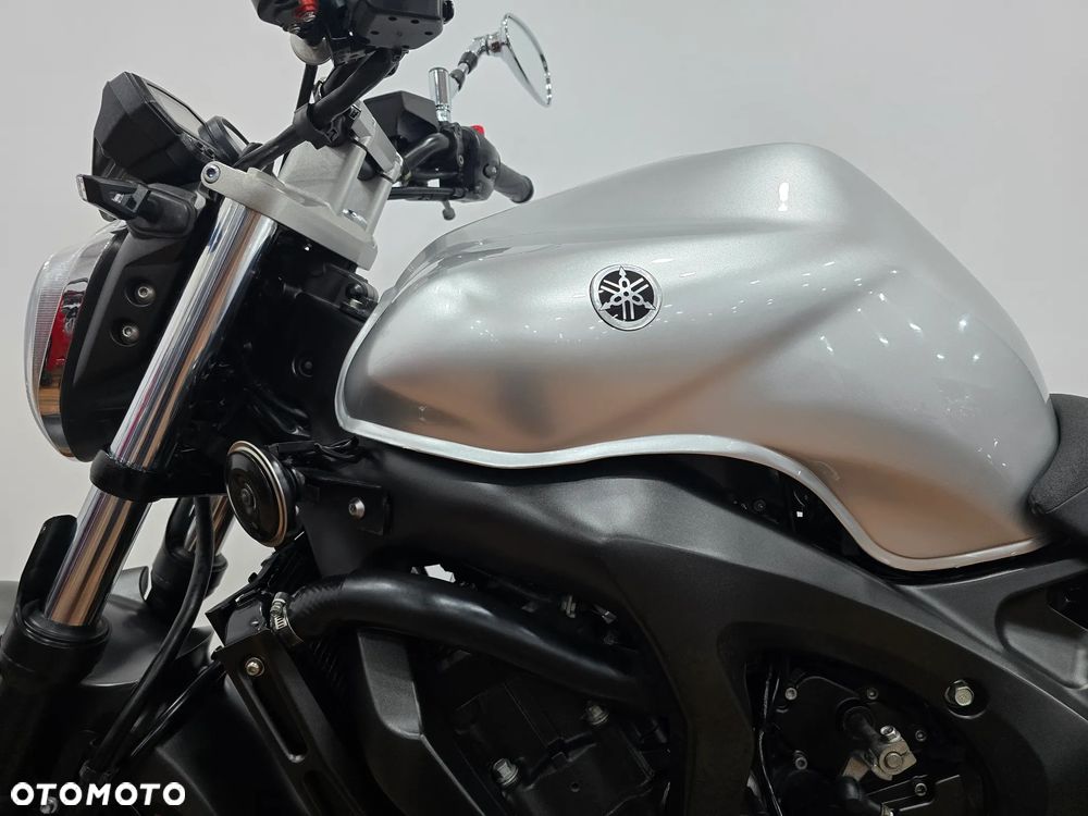 Yamaha FZ6 - 26