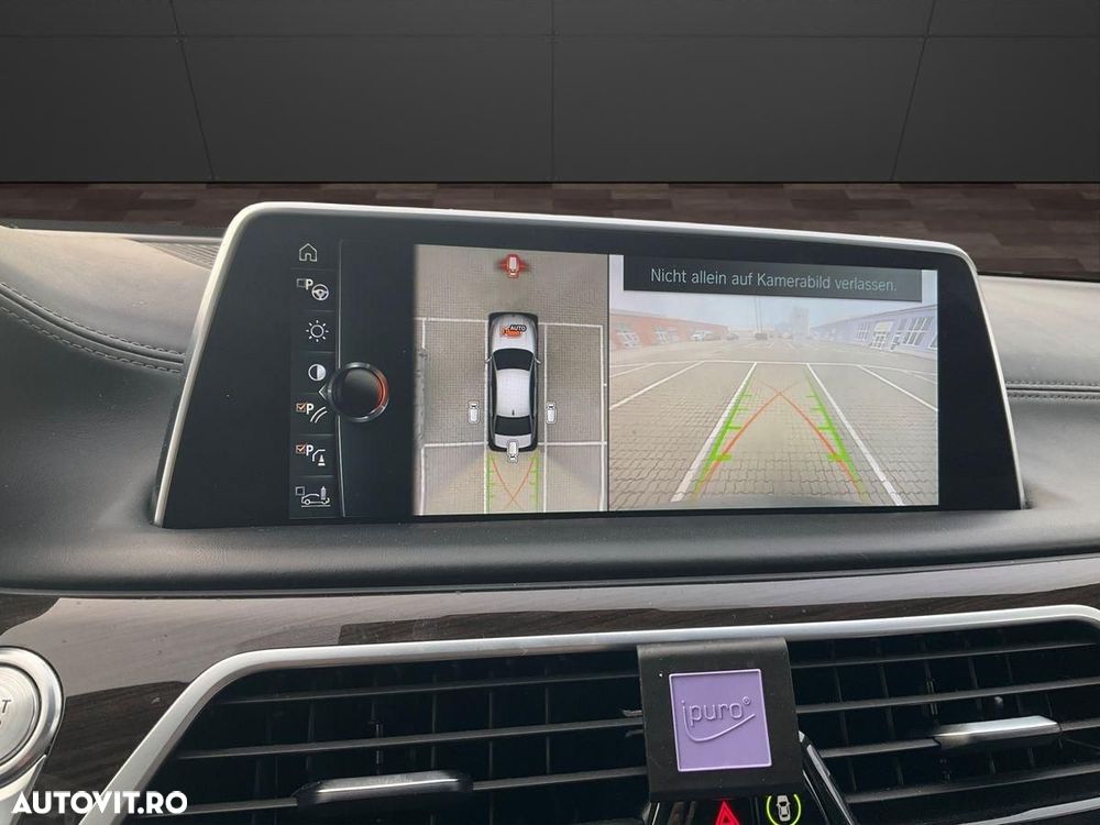 BMW Seria 7 740Le xDrive iPerformance - 9