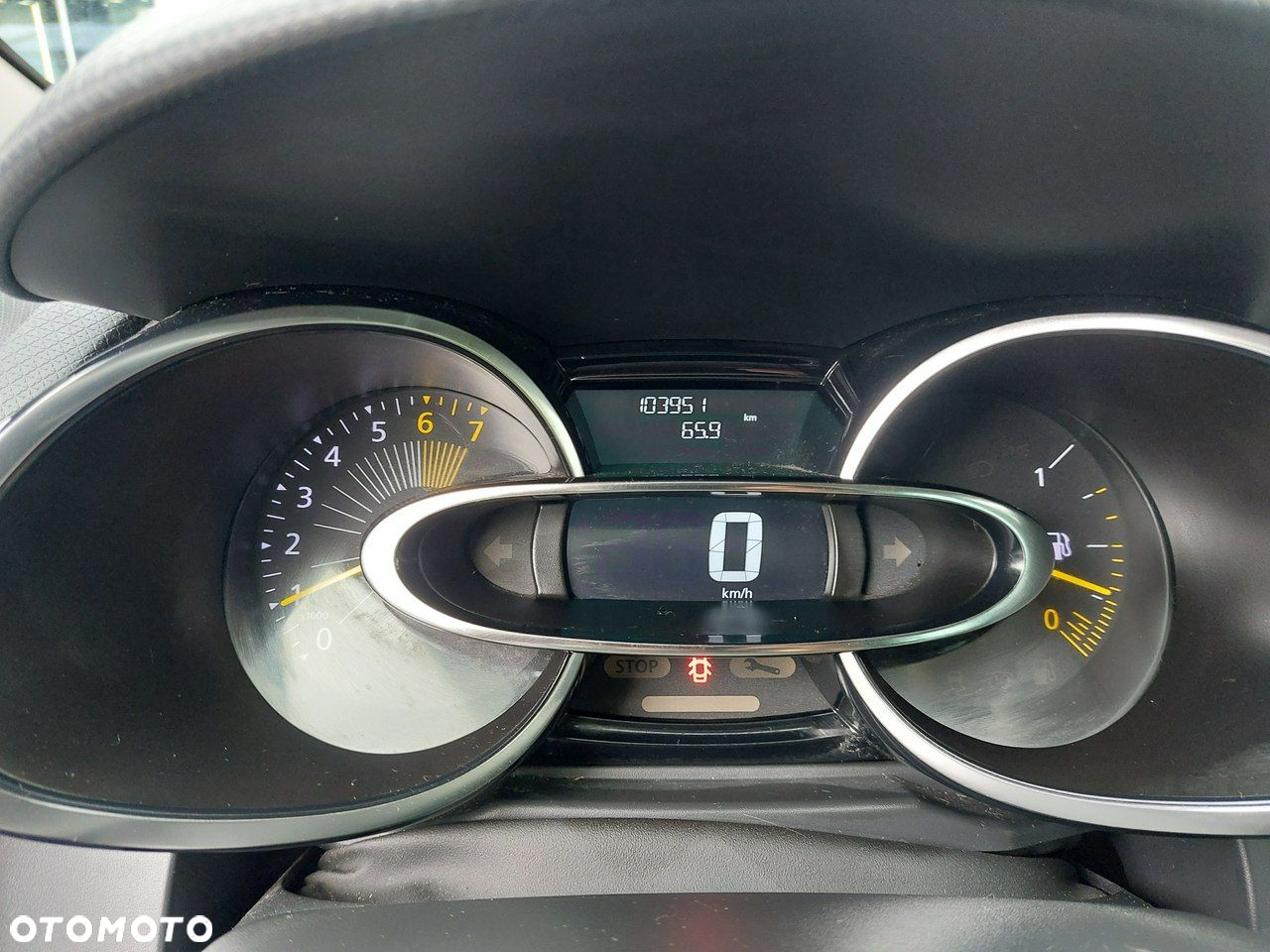 Renault Clio - 31