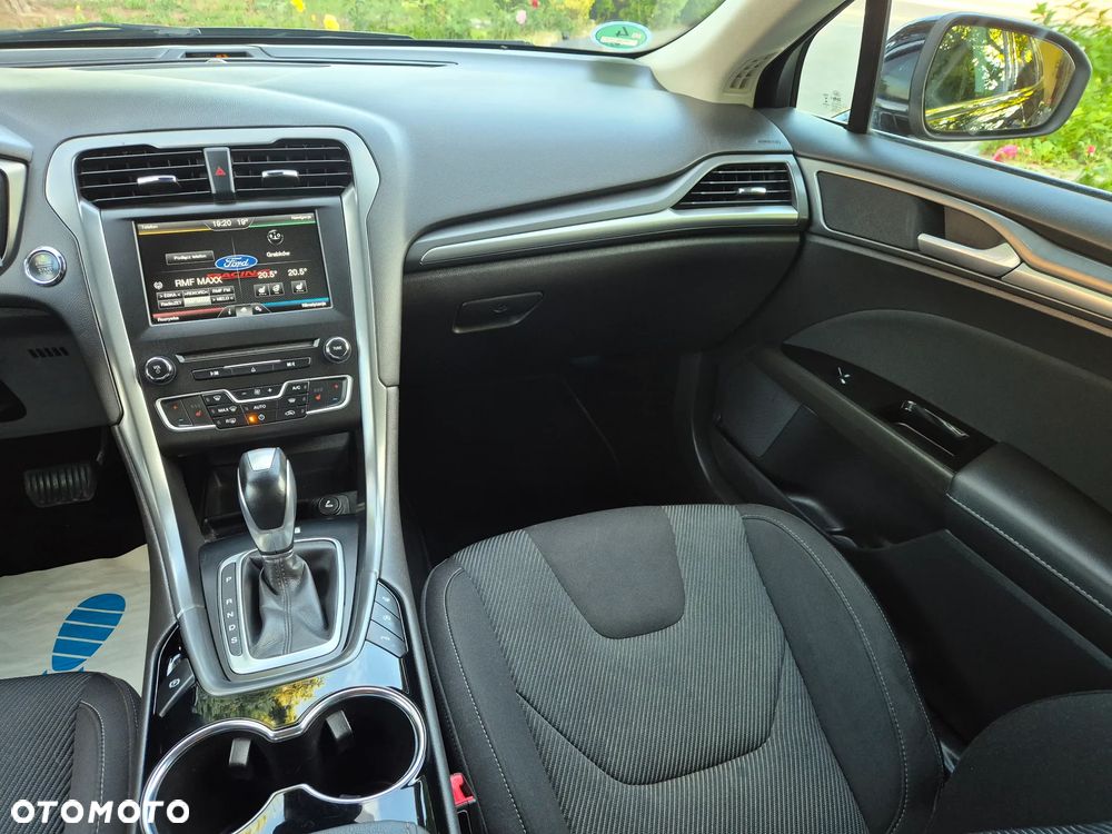 Ford Mondeo 2.0 TDCi Titanium PowerShift - 21