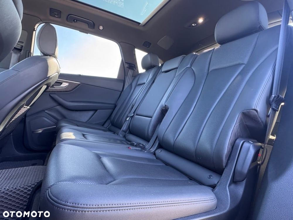 Audi Q7 - 20
