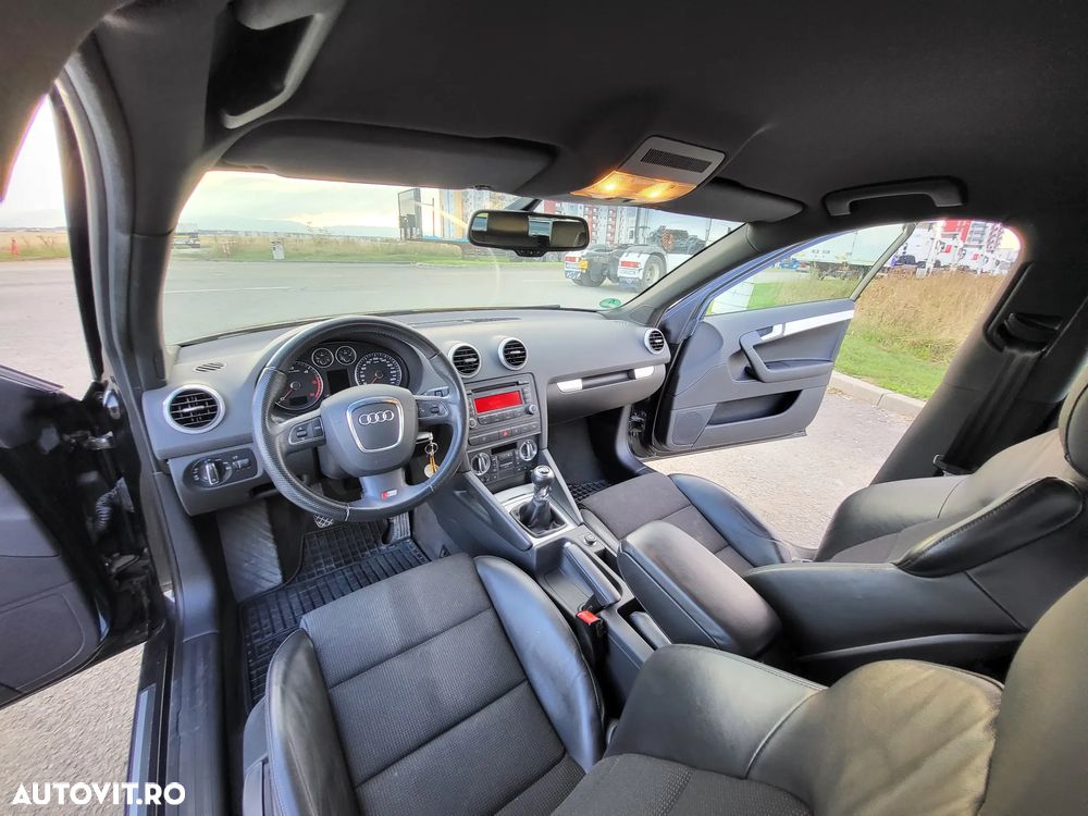 Audi A3 2.0 TDI Sportback S line Sportpaket plus - 12