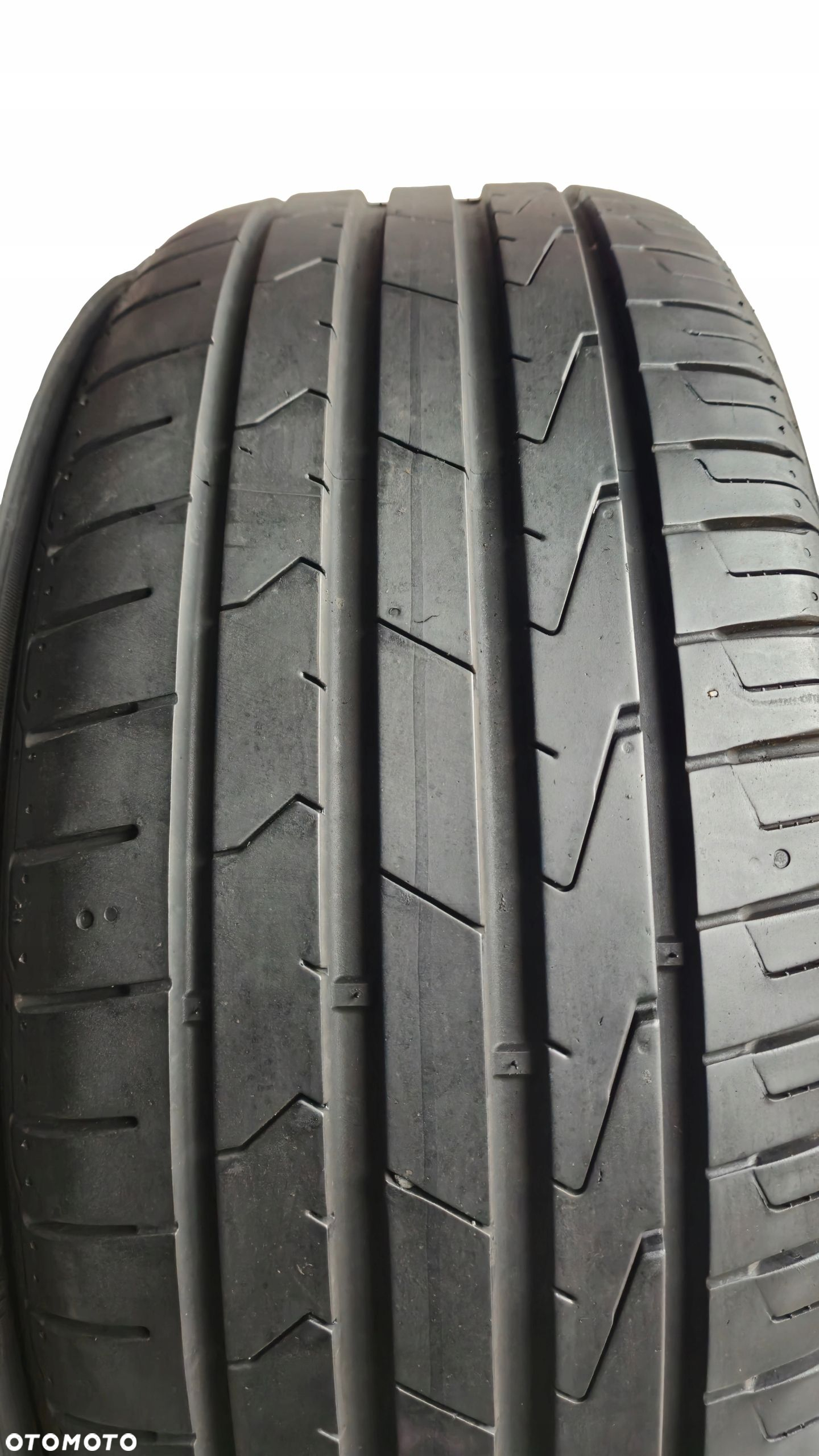 2x hankook ventus Prime3 215/45 R18 89V 6.5-7mm 7-7.5mm - 4