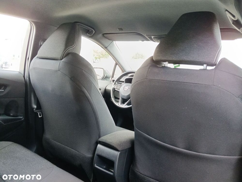 Toyota Corolla - 12