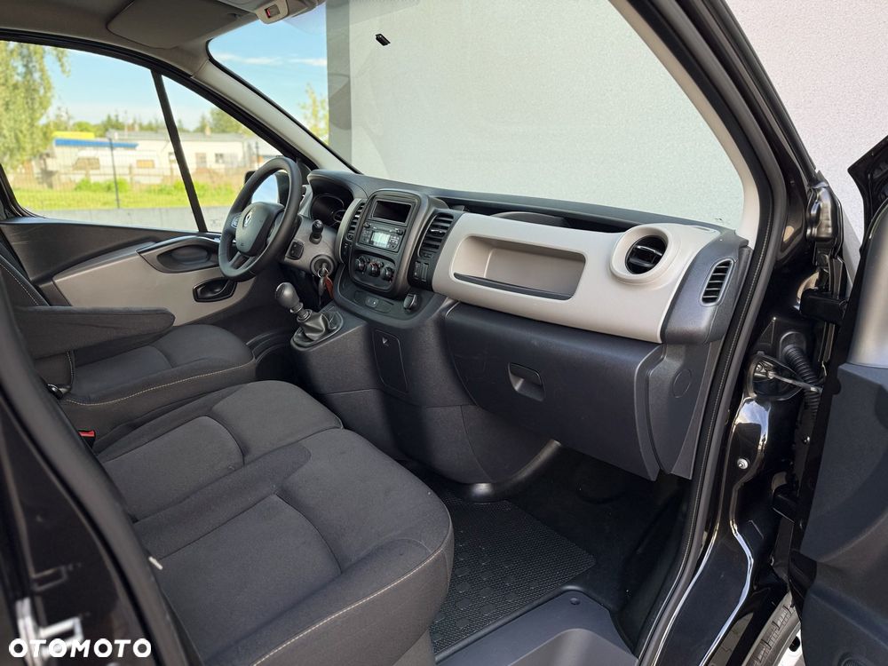 Renault Traffic DCi90 - 25