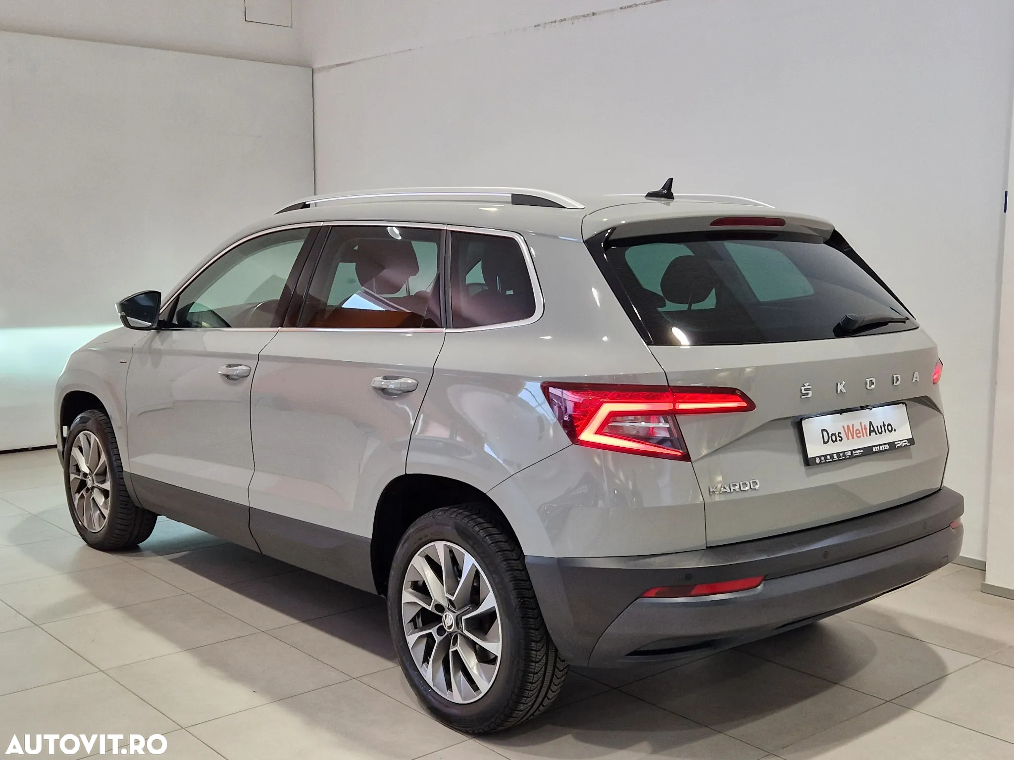 Skoda Karoq 2.0 TDI DSG Ambition - 3