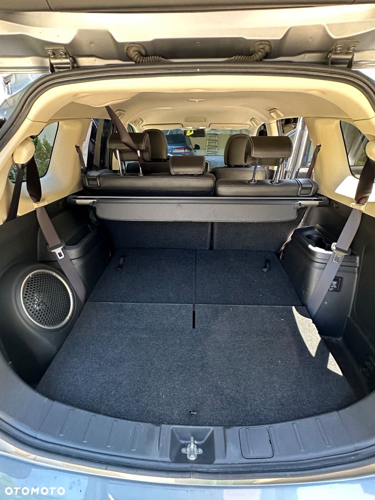 Mitsubishi Outlander - 16