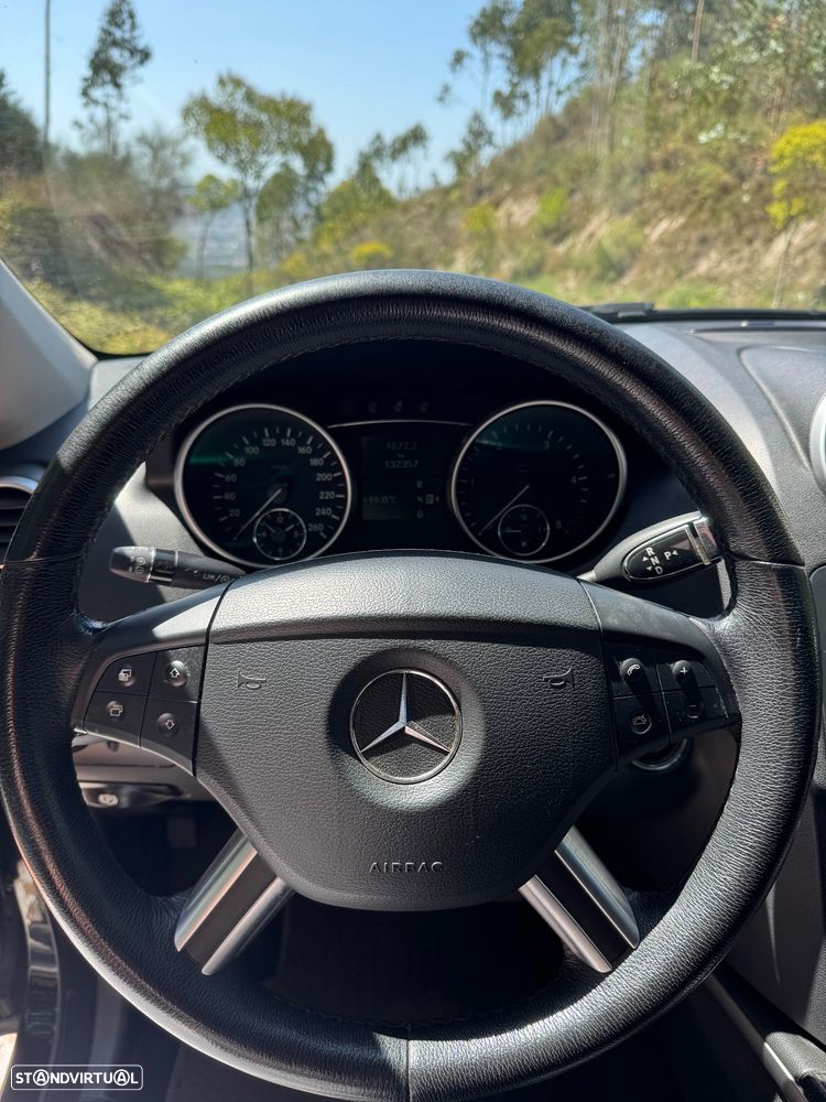 Mercedes-Benz ML 320 CDI - 16