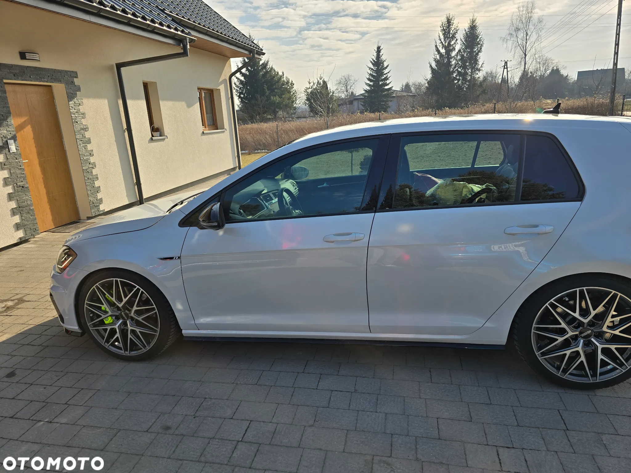 Volkswagen Golf - 15