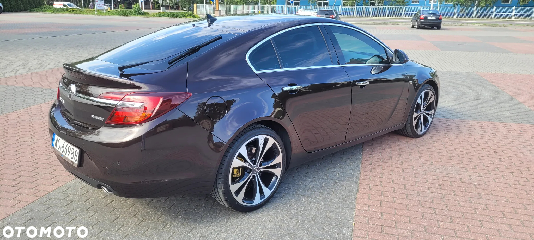 Opel Insignia - 12