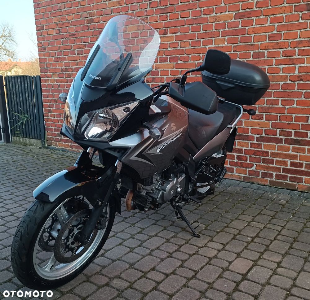 Suzuki DL - 8