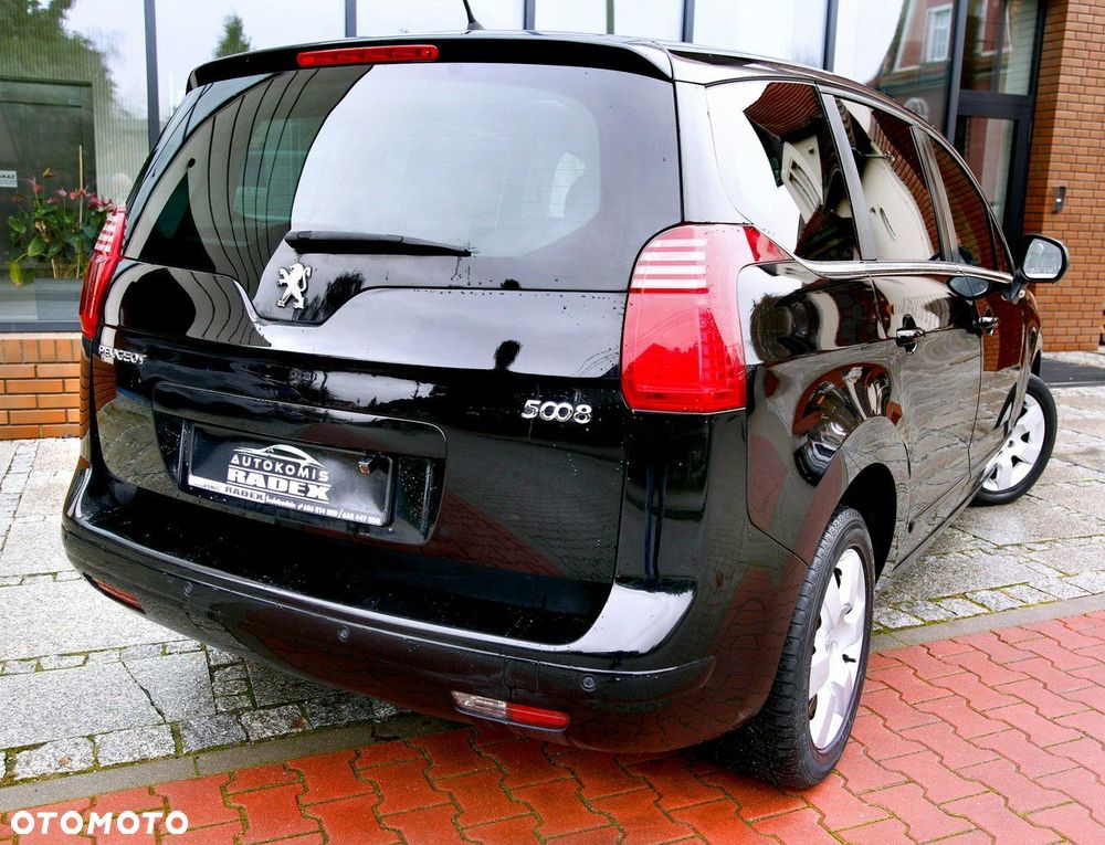 Peugeot 5008 1.6 THP Premium - 29