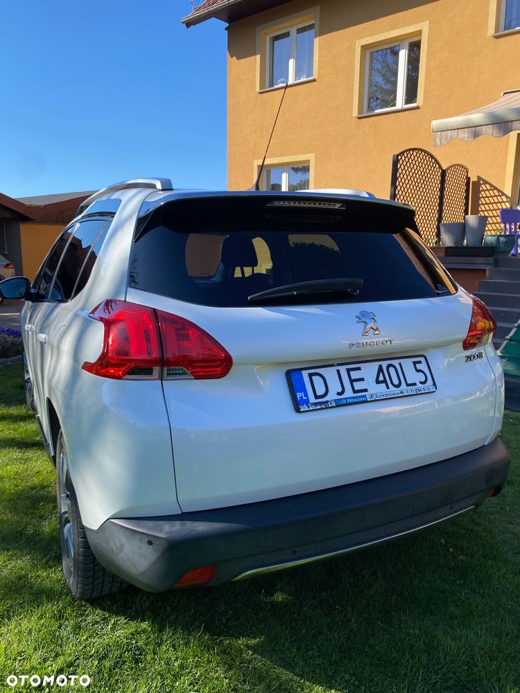 Peugeot 2008 1.6 VTi Allure - 2